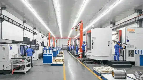 مراكز المعالجة والتشغيل ذات الخمس محاور